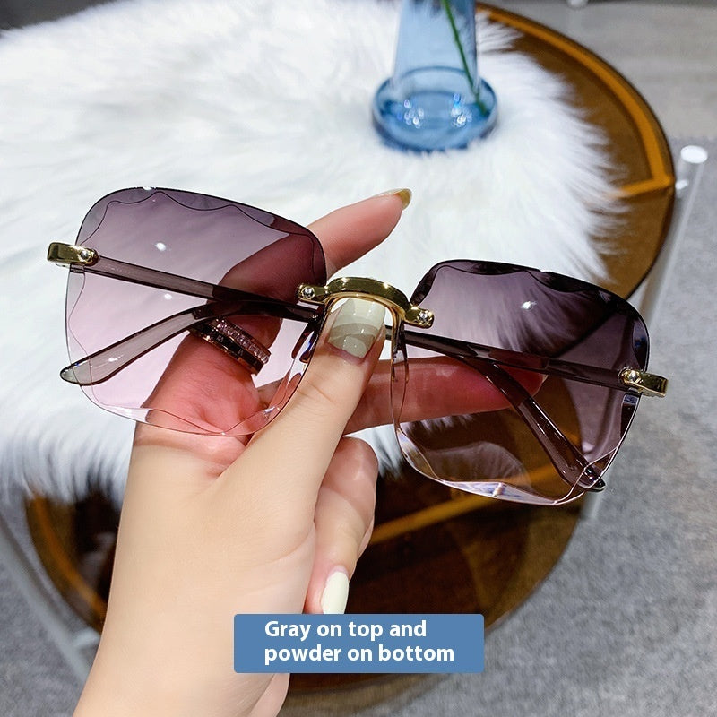 Stylish and Modern Frameless Sunglasses – Elegant Design for Women