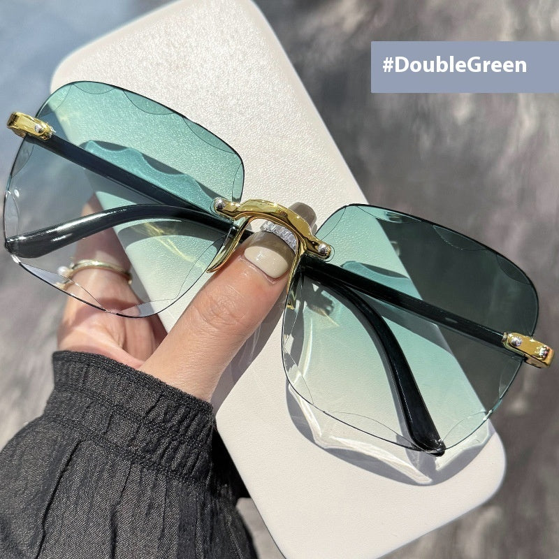 Stylish and Modern Frameless Sunglasses – Elegant Design for Women