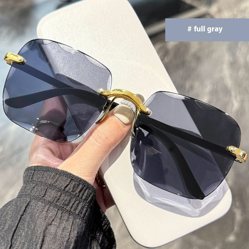 Stylish and Modern Frameless Sunglasses – Elegant Design for Women